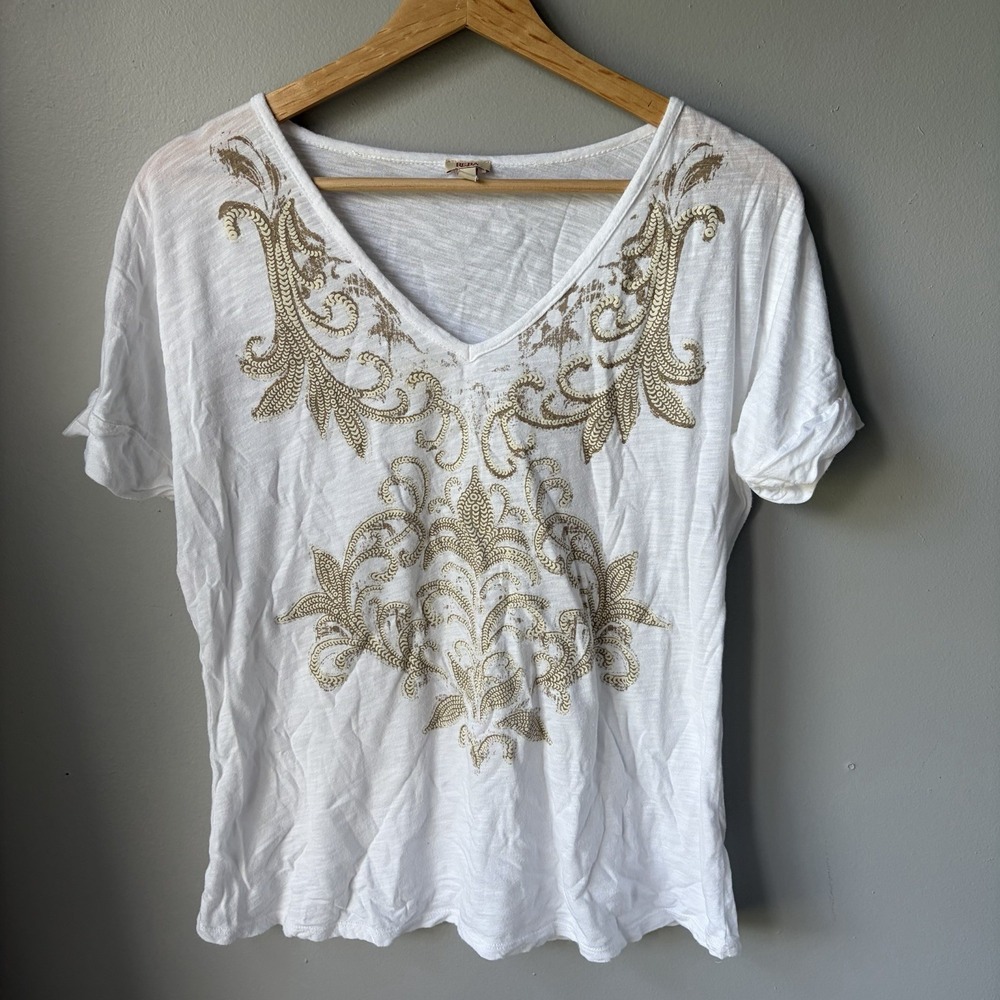 Reba Short Sleeve V Neck Women's Top Boho Country Rhinestones Size Small